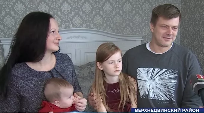 «Уничтожили русский язык и подняли цены»: cемья Озолиньшей бежала из Латвии в Белоруссию — «Latvijas avīze»