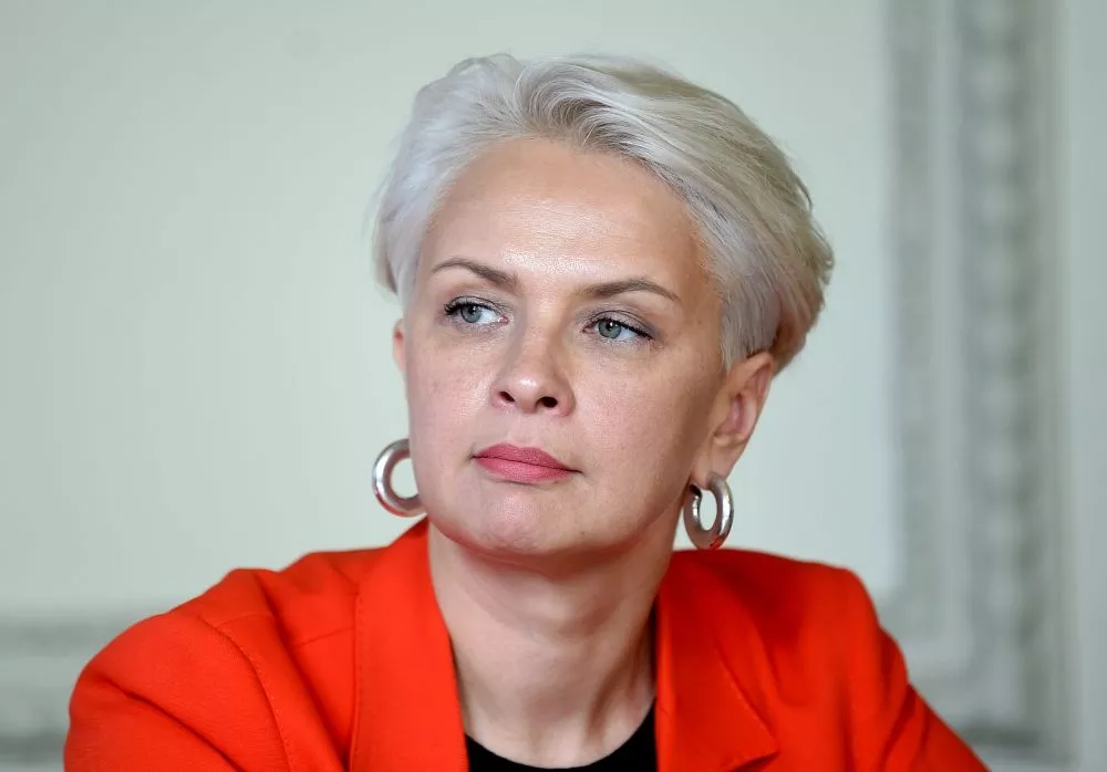 Глава LSM объяснила, что вопрос о вещании общественных СМИ на русском языке очень сложен