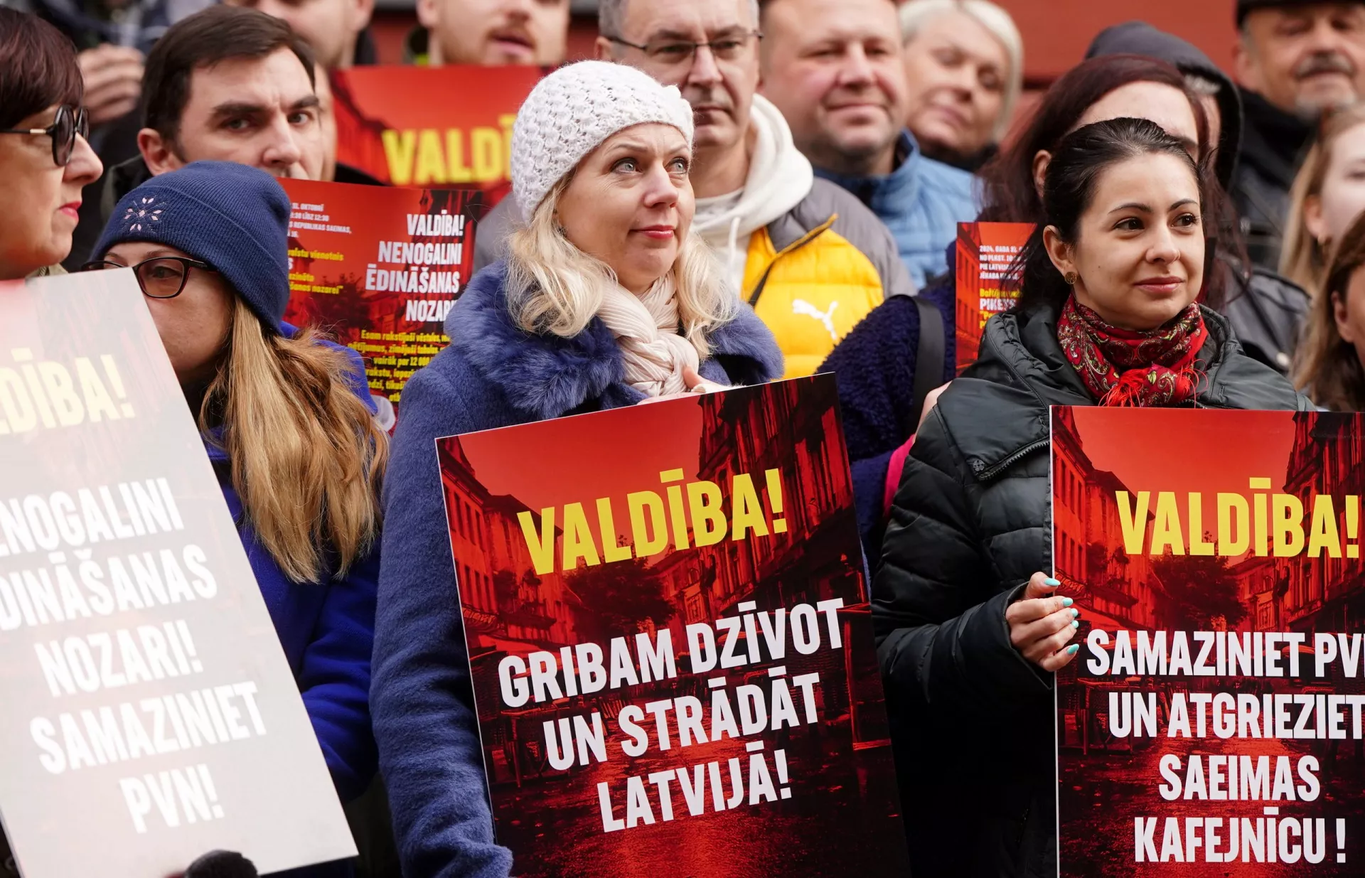 Перерыв на протест: гостиницы, кафе и рестораны по всей Балтии требуют снижения налогов