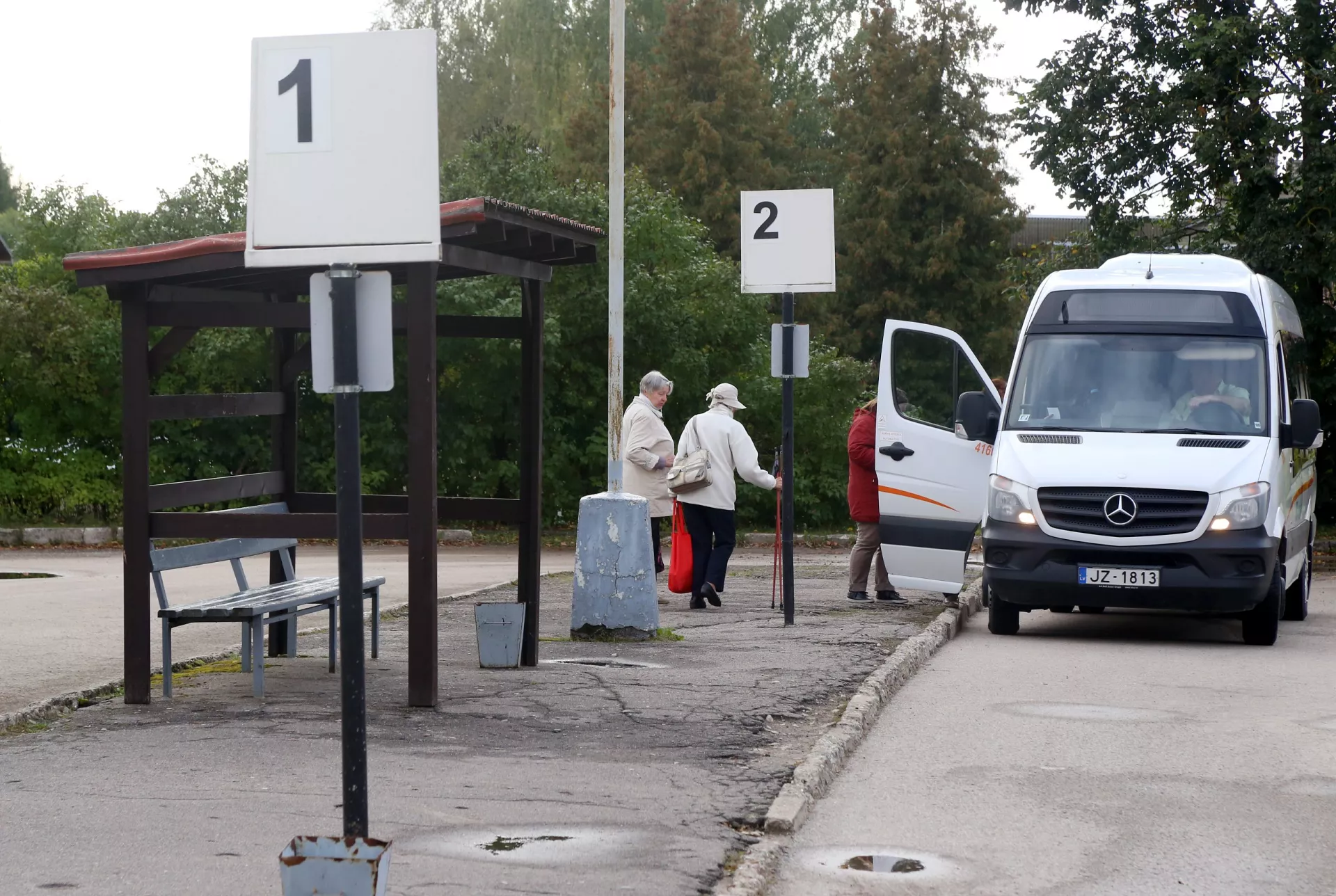 Летом через эстонско-латвийскую границу откроют два автобусных маршрута: расходы на себя берет Эстония