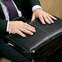 Кризис? Какой кризис? LTV обнародовало суммы премий госчиновников