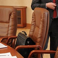 Коалиция устояла, но оппозиция готова выдвинуть нового премьера: кого же?