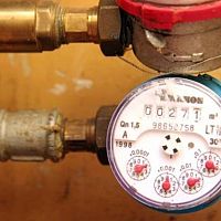 Отмена счётчиков воды: вместо обещанной экономии будем платить больше? Отмена счётчиков воды: вместо обещанной экономии будем платить больше?