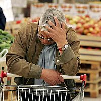 Непатриотично: почему на прилавках залёживаются латвийские фрукты?