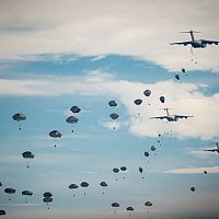 РФ перебросила в Белоруссию 360 тысяч солдат? Что говорит латвийская разведка