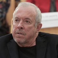 «Восхитительный салют из Ирана!» Макаревич пережил ракетный удар по своему дому (Видео)
