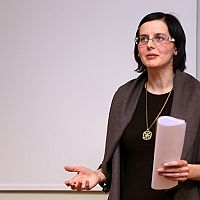 Кривцова: «Успехов депутатам в создании общества, основанного на страхе и предрассудках» Кривцова: «Успехов депутатам в создании общества, основанного на страхе и предрассудках»