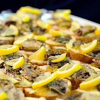 Рыба дороже золота?! Публика в шоке от цены миноги (ФОТО) Рыба дороже золота?! Публика в шоке от цены миноги (ФОТО)