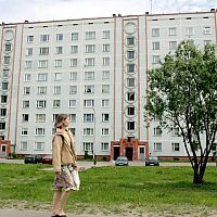 «Нахрена такое ставить?» Жители Зиепниеккалнса в шоке друг от друга (ФОТО)