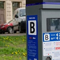 «Ригас сатиксме» повысит цены на парковку и ограничит привилегии электромобилей