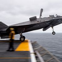 Первый в истории истребитель F-35 поражен над Ираном: CNN