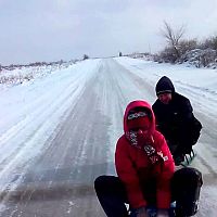 Может закончиться смертью: полиция предупреждает об опасных «забавах»