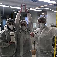 «Латышски что, уже не работают парикмахершами?» — клиент устал от русского языка