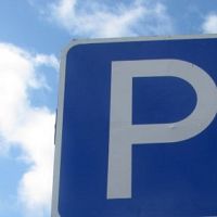 Ездила мимо Rimi, а штрафы прислали как за парковку: рижанка в шоке