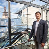 Где нам взять другой народ? Чекушин — Херманису