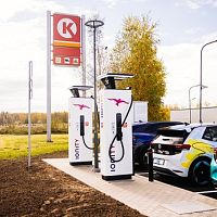 Водители жалуются: хотдоги Circle K уже «не те», да цены на горючее — тоже Водители жалуются: хотдоги Circle K уже «не те», да цены на горючее — тоже