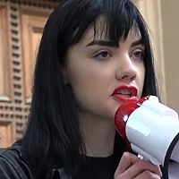«Как ты разговариваешь с «ватниками»: депутат Левренце поделилась опытом