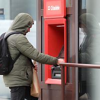 Ваш ребенок теперь «мул»! Как мошенники втягивают молодежь в неприятности