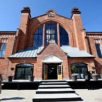 Чувствовали себя бомжами: клиентка раскритиковала ужин на Агенскалнском рынке