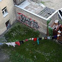 Как нас натравили друг на друга: психолог поставила диагноз латвийскому обществу