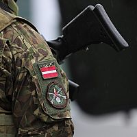 Кто ж будет родину защищать? На службу в армии ЛР серьёзный недобор