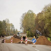 Местами пробки знатные: идут ремонты на 42 участках государственных дорог
