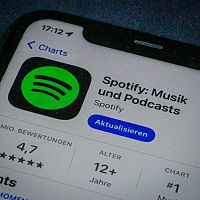 Стриминговая платформа Spotify повышает цены для Латвии