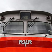 «Пользуйтесь общественным транспортом, говорили они…» В сети жалуются на переполненный поезд