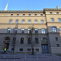 Финансирование партий из госбюджета будет заморожено: Сейм Финансирование партий из госбюджета будет заморожено: Сейм