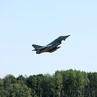 Истребители НАТо сбили дрон над Латвией