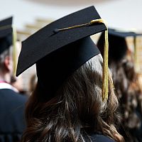 Поддержка для семей: теперь пособие будут платить и за детей-студентов