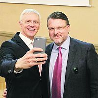 Единственные правильные и истинные? Политолог объясняет логику Шлесерса