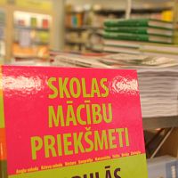 «Система — мусор»: родители ругают школу и «компетенции»