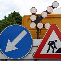 Путь в один конец: как депутаты проложили свежий асфальт к своим домам Путь в один конец: как депутаты проложили свежий асфальт к своим домам