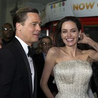 Из Голливуда — в Камбоджу: очередной зигзаг в жизни Анжелины Джоли Из Голливуда — в Камбоджу: очередной зигзаг в жизни Анжелины Джоли