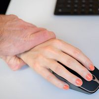 Не домогался! Преподаватель ЛМА возвращается на работу по решению суда