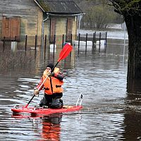 Потоп в Латвии уже этой ночью! Возможны подтопления и эвакуация людей Потоп в Латвии уже этой ночью! Возможны подтопления и эвакуация людей