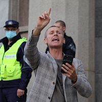 Юрист Гобземс раскритиковал действия суда по делу Росликова, заявив о нарушении Конституции