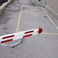 Штраф обошёлся бы дешевле? Плата за стоянку возле больницы оказалась слишком высока (ФОТО) Штраф обошёлся бы дешевле? Плата за стоянку возле больницы оказалась слишком высока (ФОТО)