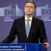 Как еврокомиссар Домбровскис отреагировал на новую стратегию безопасности президента Трампа Как еврокомиссар Домбровскис отреагировал на новую стратегию безопасности президента Трампа