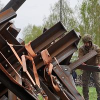 «Люди хотят видеть результат»: обществу все сложнее объяснить военные расходы «Люди хотят видеть результат»: обществу все сложнее объяснить военные расходы