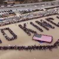 В США проходят акции протеста против Дональда Трампа под лозунгом «Нет королям»