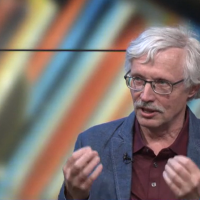 «Возможно, мы живём на краю обрыва»: экс-министр финансов — о прошлом, будущем и русском языке