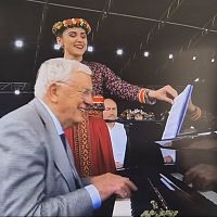 Шах и мат: маэстро Раймонд Паул решил запатентовать своё имя