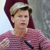 В споре Трампа с Данией за Гренландию глава МИД ЛР Браже встала на сторону…. угадаете?