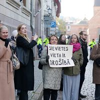 «У меня степень магистра из Оксфорда»: в соцсетях обсуждают экспертность Беаты Йоните