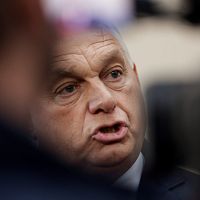 Орбан поклялся прорвать «нефтяную блокаду», Зеленский пригрозил дать его адрес ВСУ