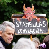 Но рекомендуем воздержаться: Веницианская комиссия подтвердила право Латвии на выход из Стамбульской конвенции