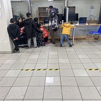 Приехала за паспортом, а там… табор! Соцсети обсуждают, кому Латвия внж выдаёт Приехала за паспортом, а там… табор! Соцсети обсуждают, кому Латвия внж выдаёт