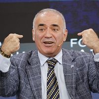 «НАТО сегодня — это фикция! Следующими будете вы, но сражаться вы не готовы!» Горькие упрёки Каспарова